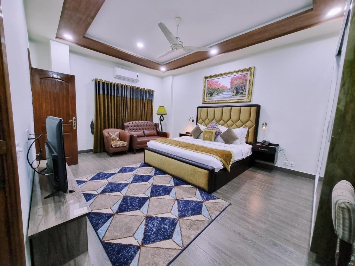 Hayyat Luxury Hotel Suites Lahore Exterior photo